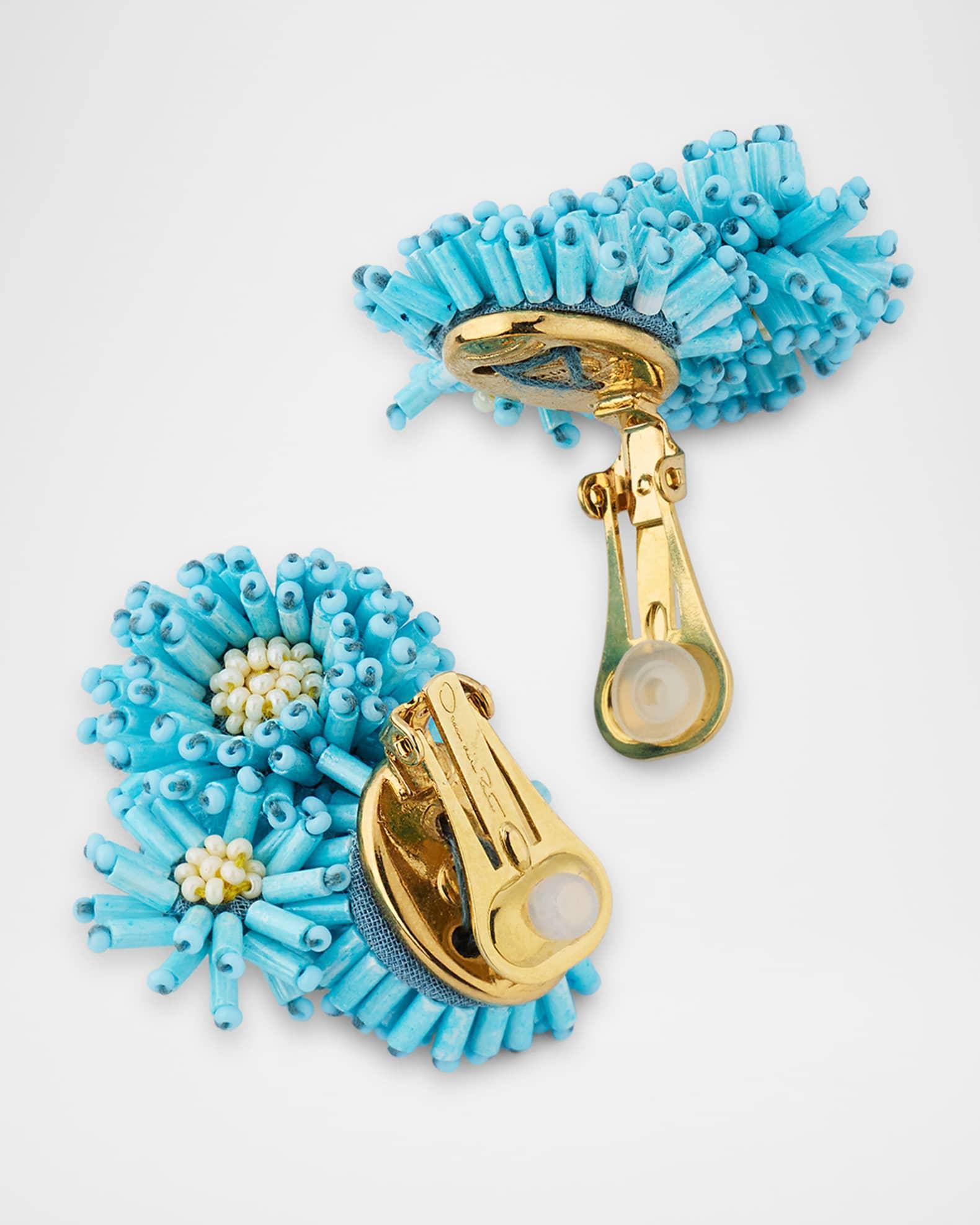 Pom-Pom Flower Stud Earrings Product Image