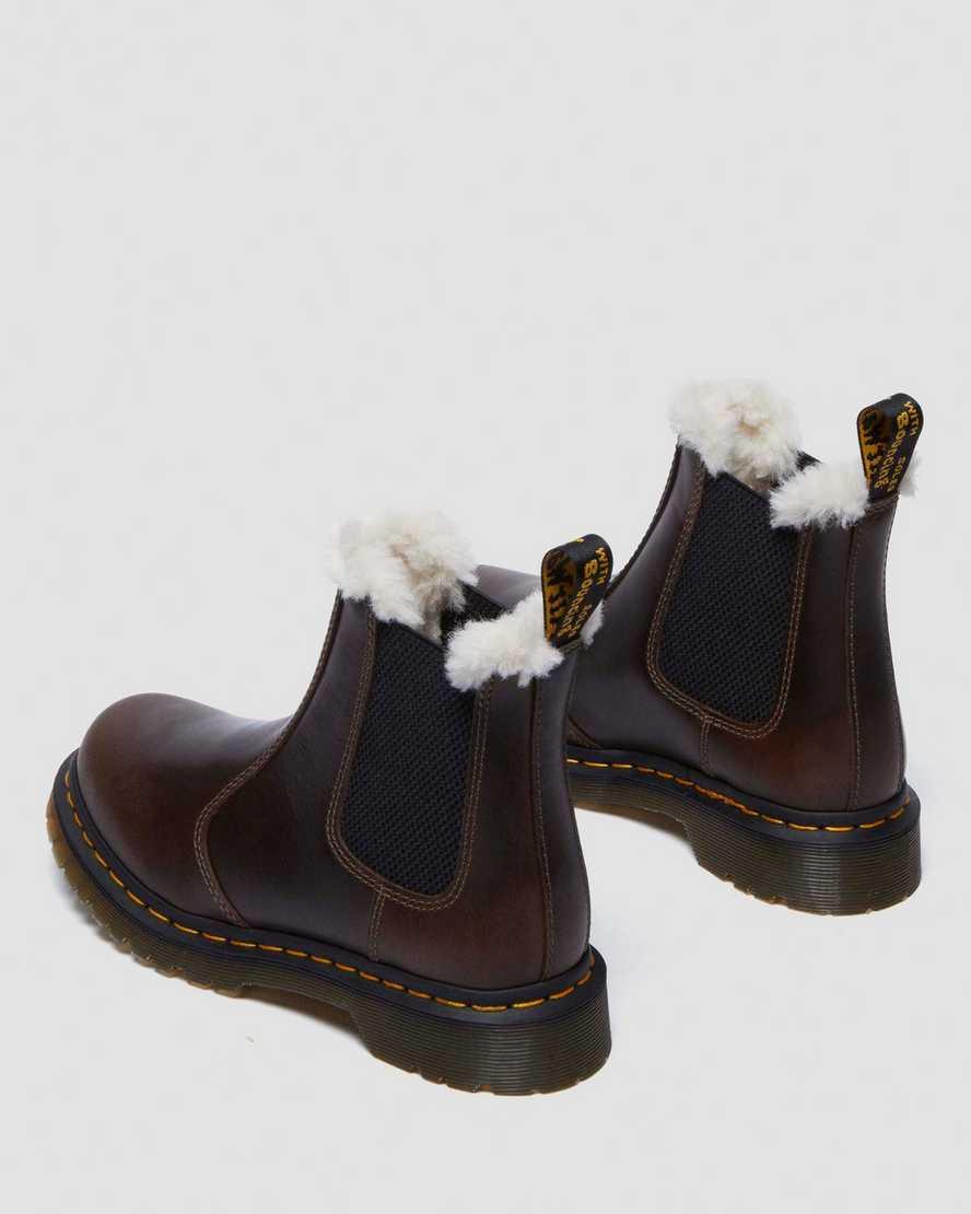 2976 Women's Faux Fur Lined Chelsea Boots Product Image