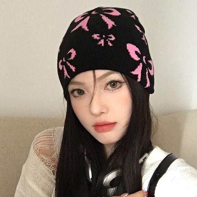 Bow Knit Beanie Product Image