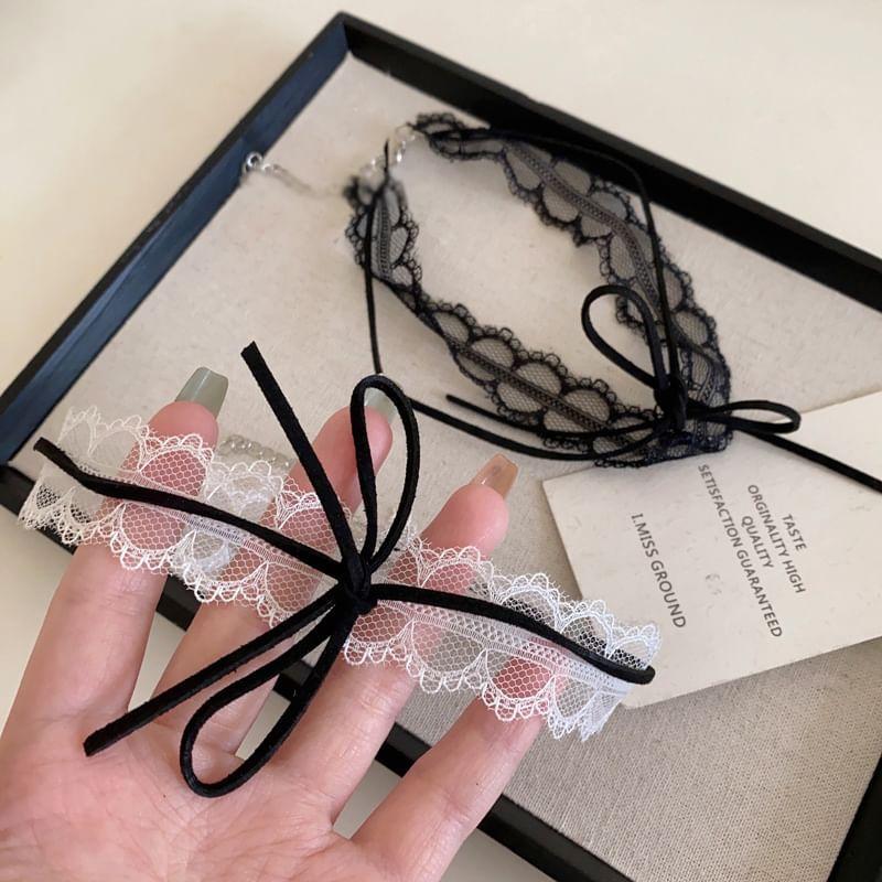 Bow Lace Choker Product Image
