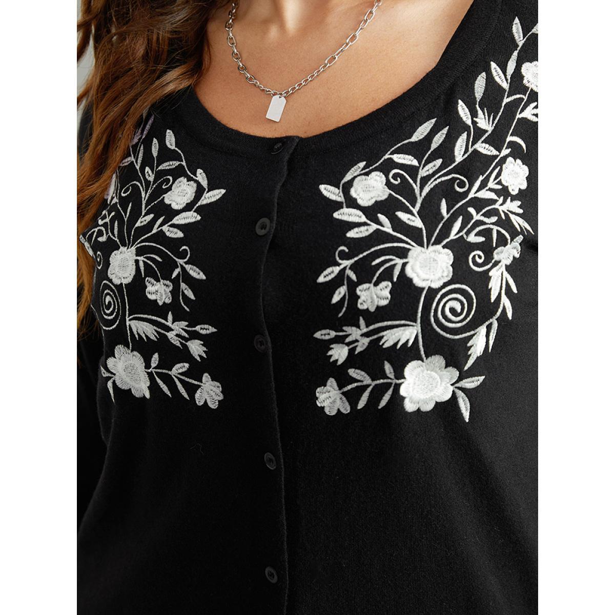 Plus Size Supersoft Essentials Anti-Pilling Silhouette Floral Print Cardigan Black Women Casual Loose Long Sleeve Dailywear Cardigans BloomChic 14-16/1X Product Image