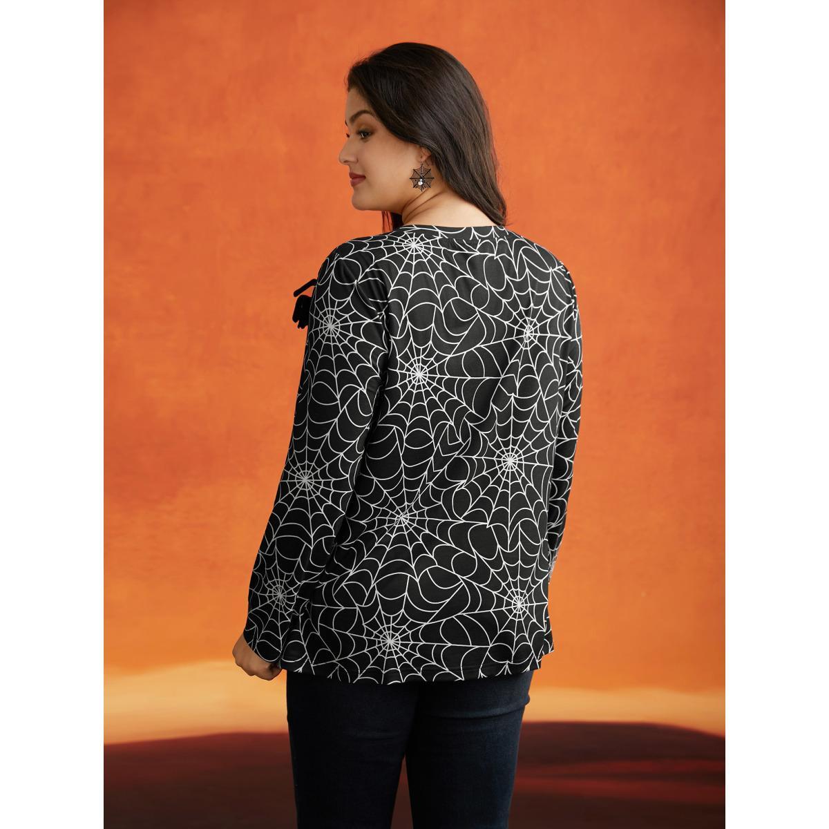 Plus Size 3D Spider Printed Slim-Fit T-shirt Black Women Casual Patchwork Halloween Round Neck Bodycon Everyday T-shirts BloomChic 10/M Product Image