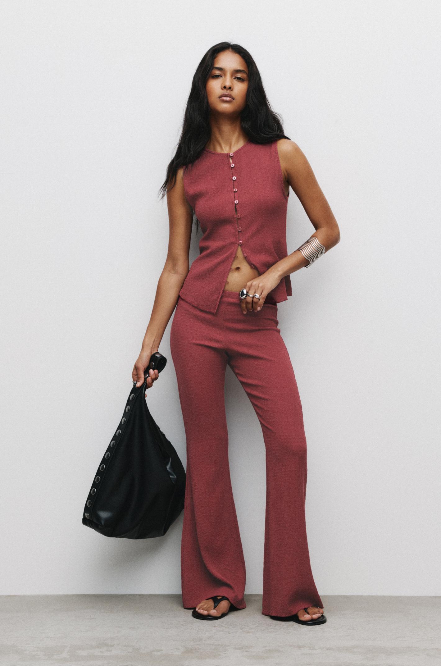 Flared crepe pants Product Image