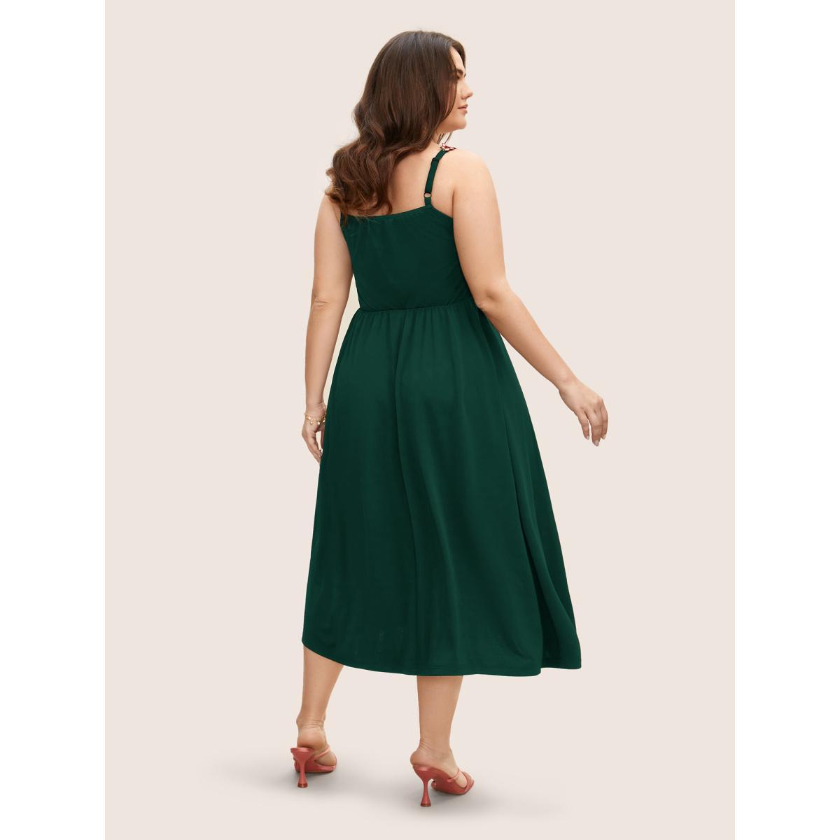 Plus Size Floral Embroidered Pocket Midi Cami Dress Truegreen Women Elegant Embroidered Heart neckline Sleeveless Curvy BloomChic 12/L Product Image