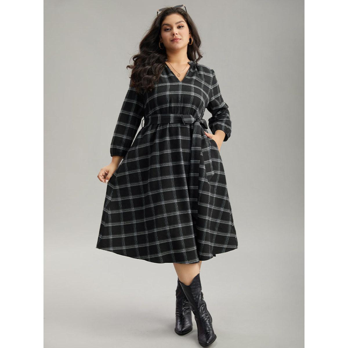 Plus Size Plaid Notched Elastic Waist Belted Dress Black Women Casual Elastic cuffs Notched collar Elbow-length sleeve Curvy Midi Dress BloomChic 12/L Product Image