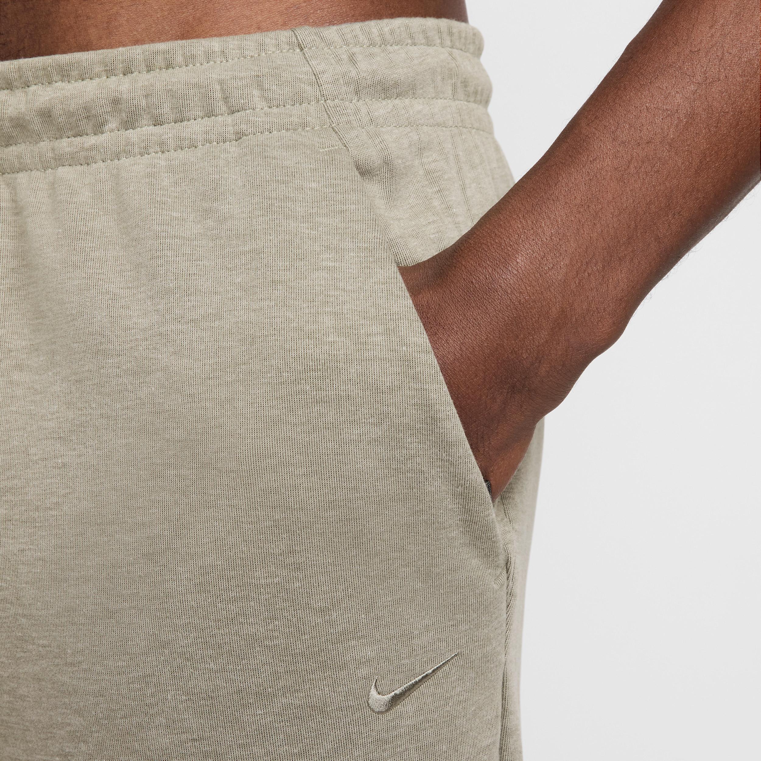 Nike Men's Primary Fleece Dri-FIT UV Tapered Performance Pants Product Image