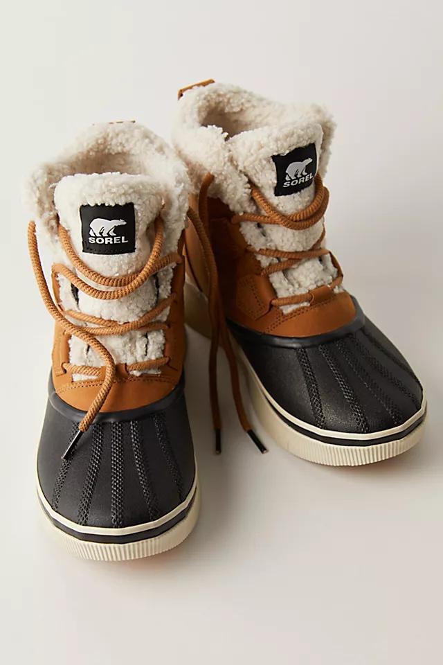 SOREL Out N About IV Chillz Waterproof Boots Product Image