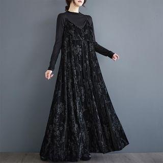Spaghetti Strap V-Neck Floral Patterned Velvet Maxi A-Line Dress Product Image