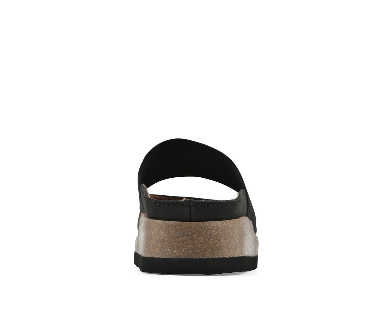 Women's White Mountain Bassi Clogs Product Image