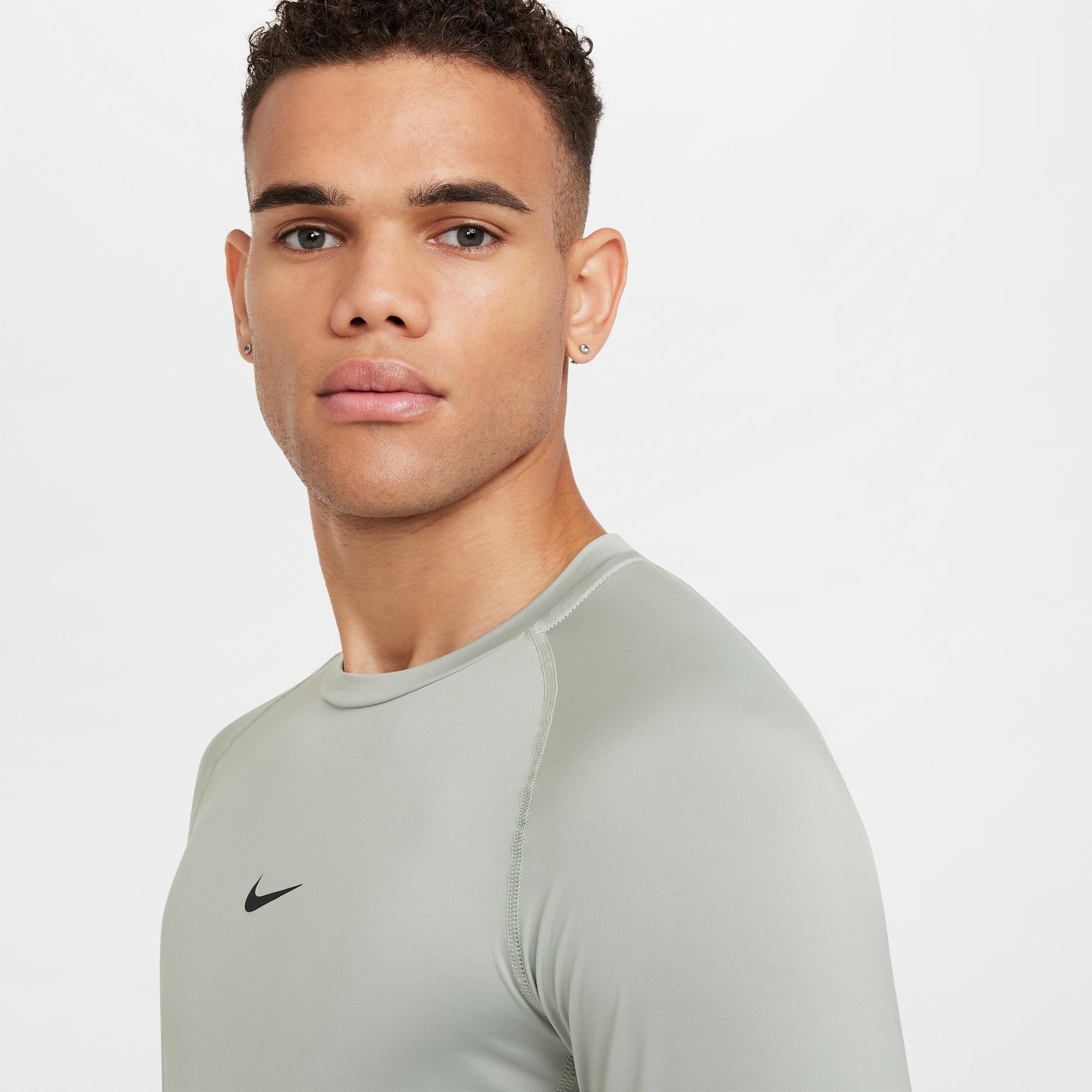 Men's Nike Pro Dri-FIT Slim Long-Sleeve Fitness Top Product Image
