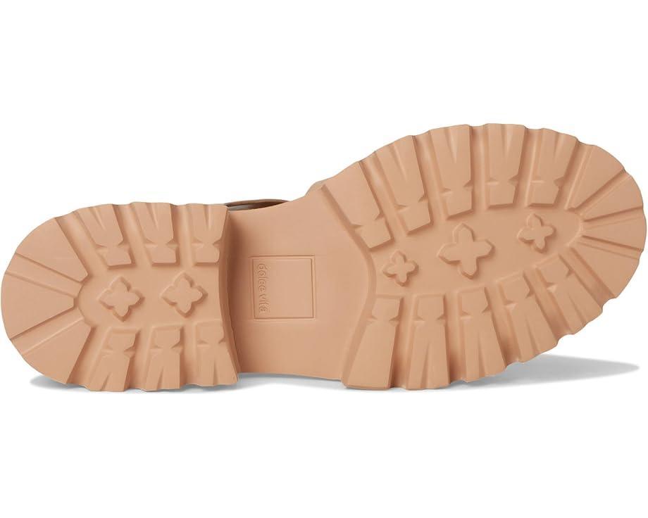 Tess Sandal Product Image