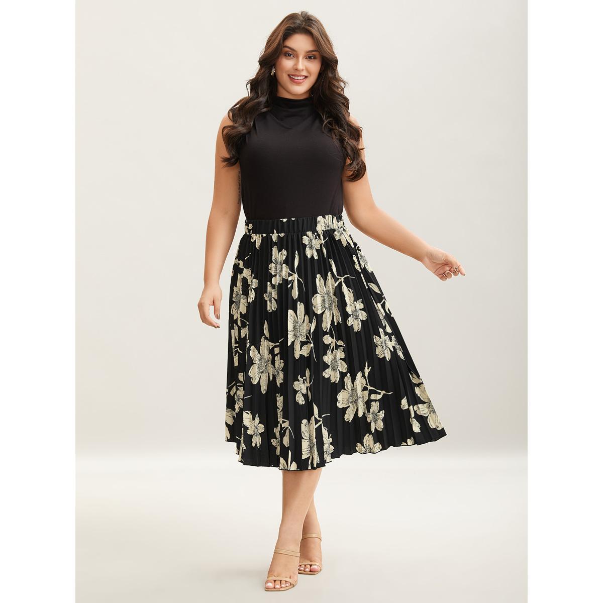 Plus Size Large Flower Print Pleated Maxi Dress Women BlackFlower Elegant Contrast Low stretch Slanted pocket Everyday-Elegant Skirts BloomChic 18-20/2X Product Image