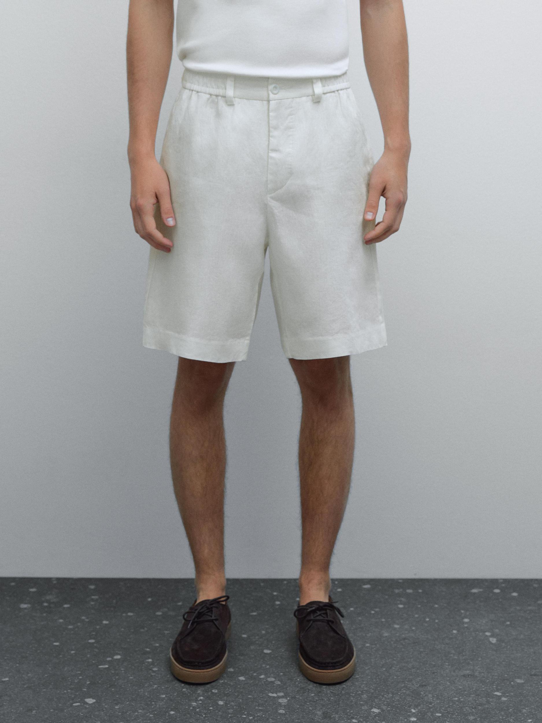 Lightweight 100% linen Bermuda shorts Product Image