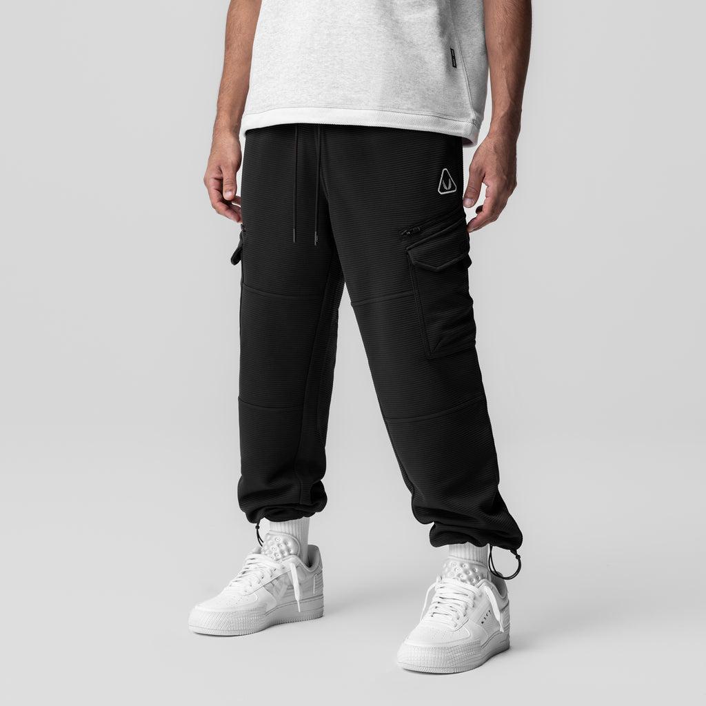 1033. Deltapeak® Cargo Cinch Jogger - Black Product Image