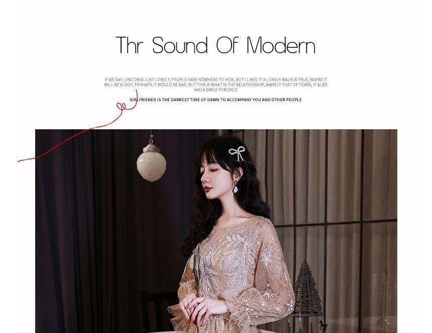 Long-Sleeve Round Neck Embroidered Sequin Mesh A-Line Cocktail Dress / Evening Gown Product Image