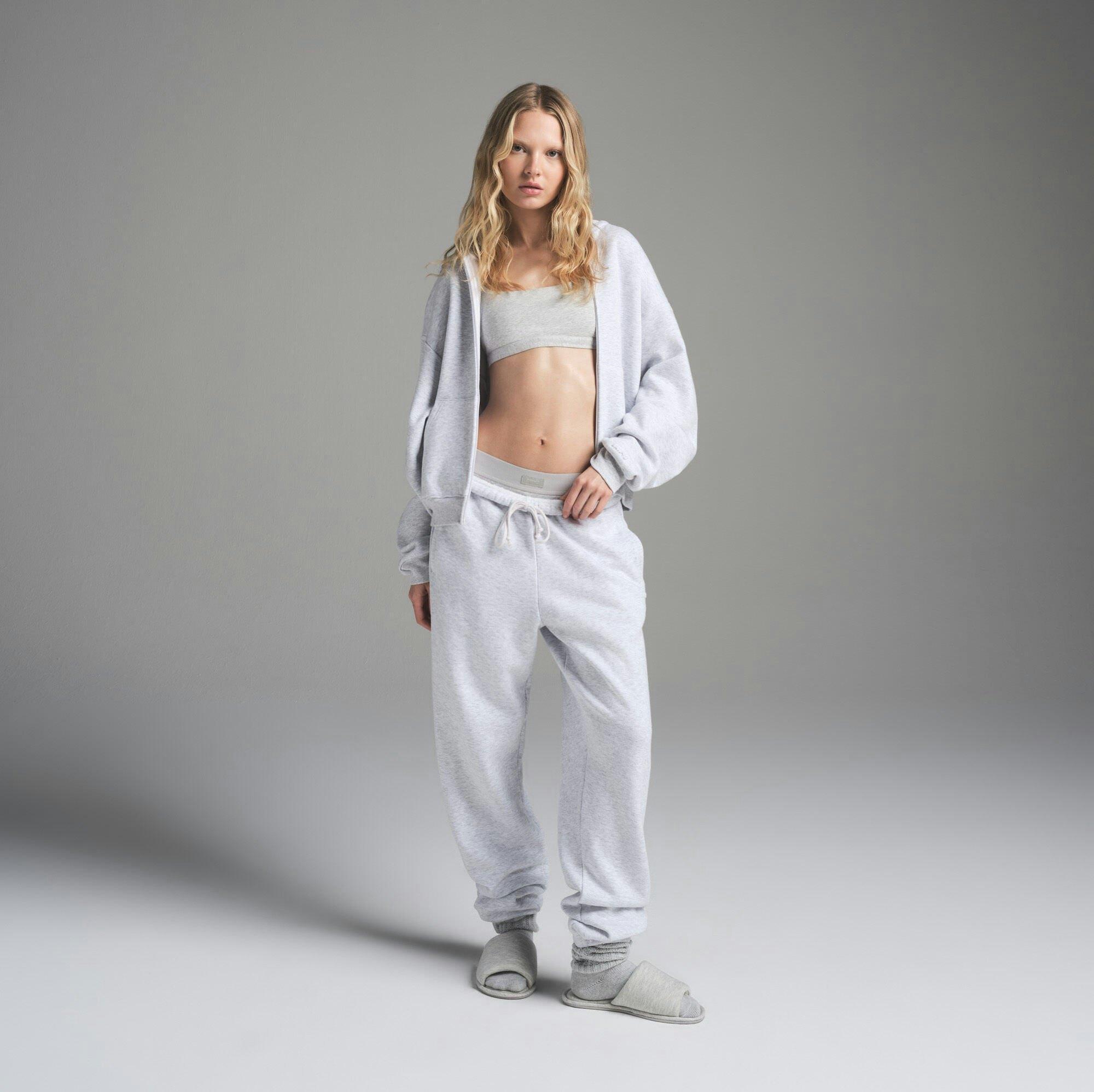 COTTON FLEECE CLASSIC ZIP UP HOODIE | LIGHT HEATHER GREY Product Image