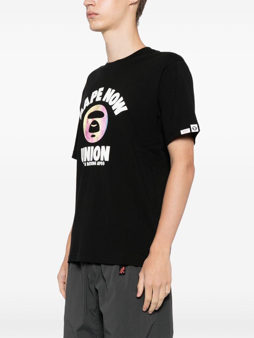 graphic-print cotton T-shirt Product Image