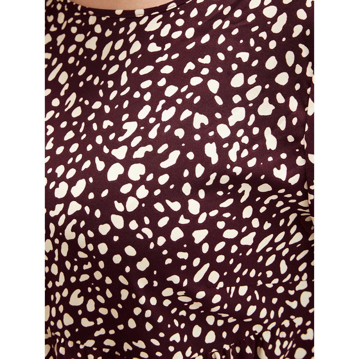 Plus Size Scarlet Leopard Print High Low Hem Round Neck Blouse Women Elegant Sleeveless Round Neck Dailywear Blouses BloomChic 26/4X Product Image