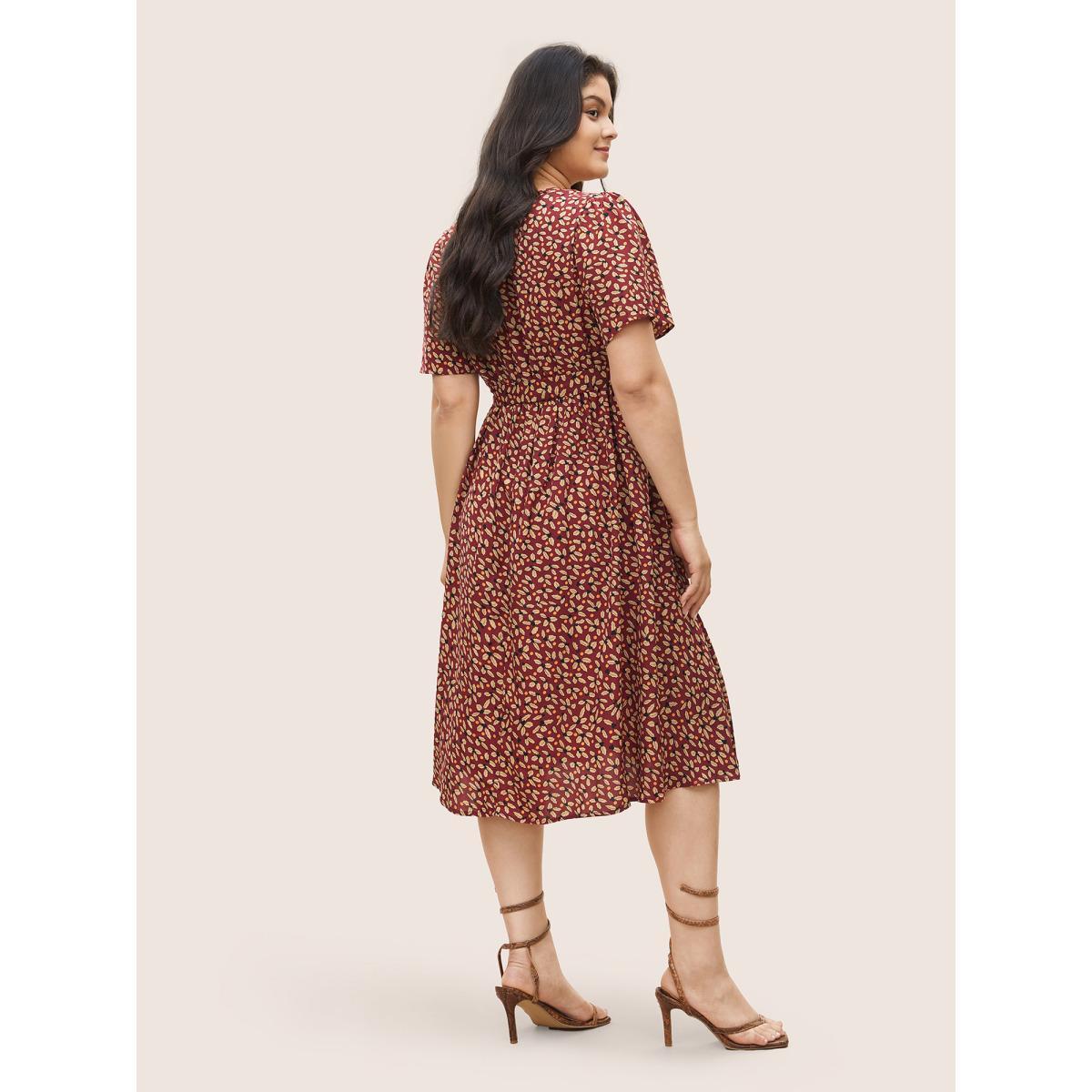 Plus Size Geometric Graphic Button Detail Pocket Dress Burgundy Women At the Office Non V-neck Short sleeve Curvy Midi Dress BloomChic 14-16/1X Product Image
