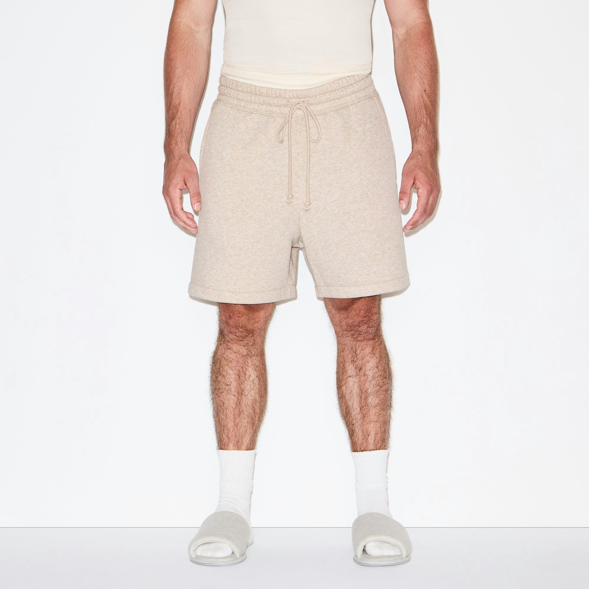 FLEECE LOUNGE MENS RELAXED SHORT | DESERT HEATHER Product Image