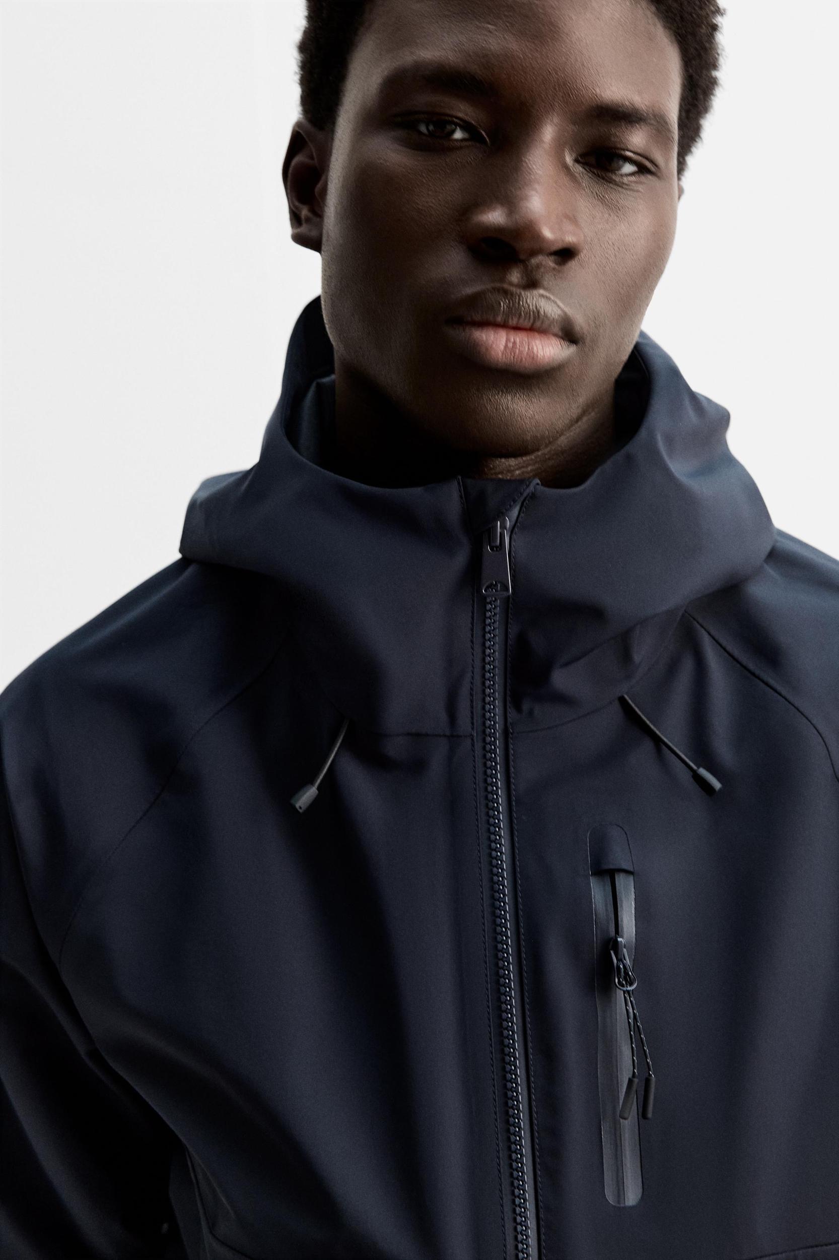 WATER REPELLENT WINDBREAKER Product Image