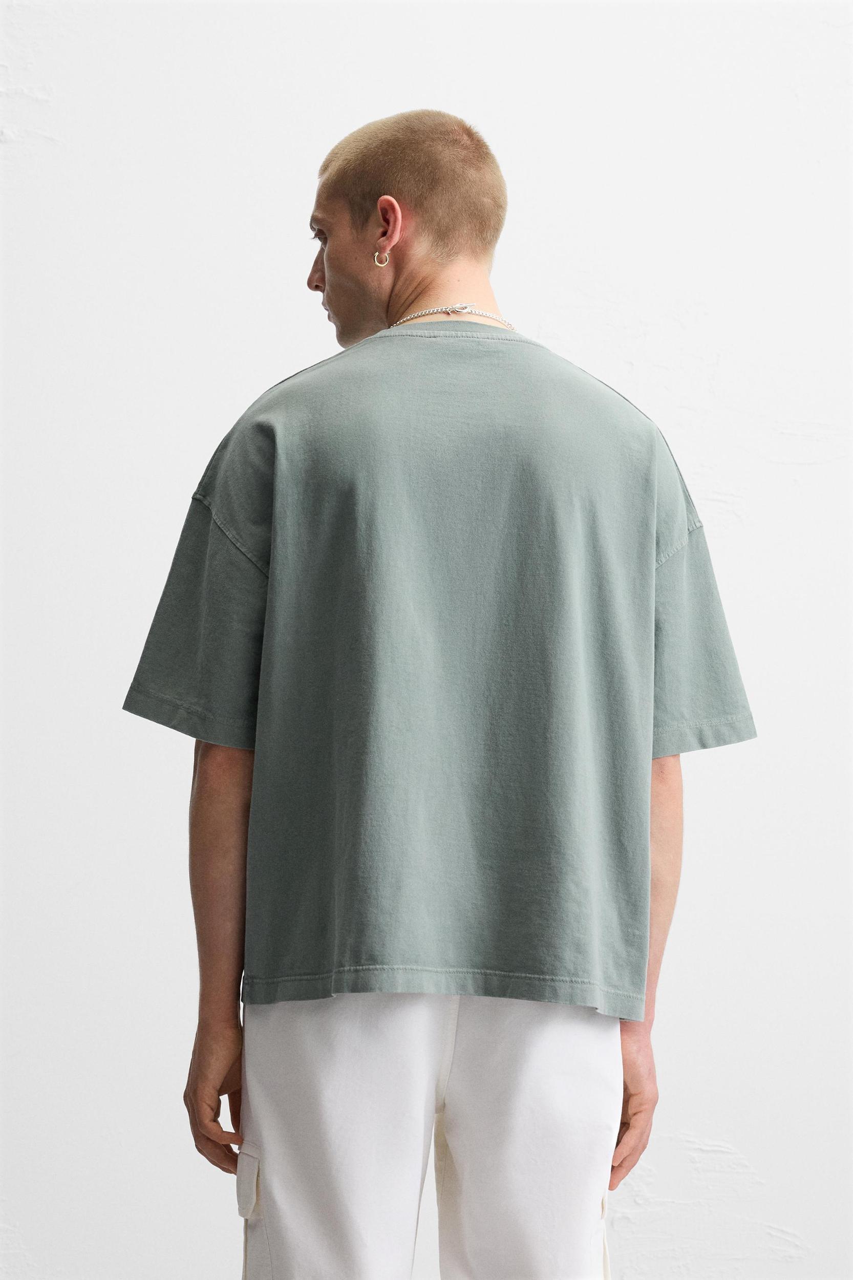 BASIC BOXY FIT T-SHIRT Product Image