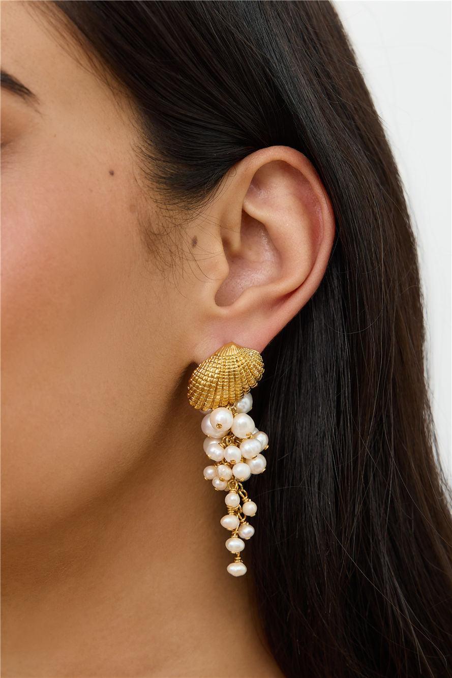 18k Gold Plated Seashell Cove Earrings Gold Product Image