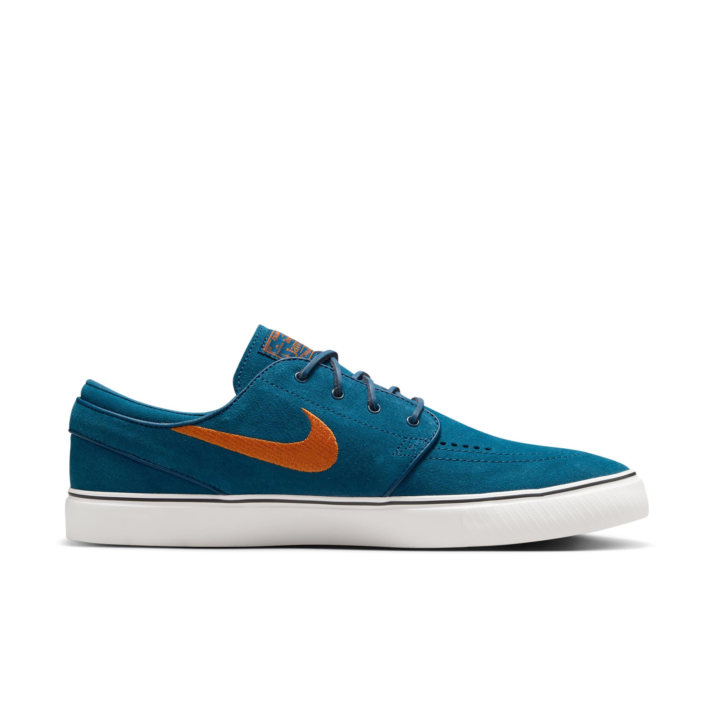 Men's Nike SB Zoom Janoski OG+ Canvas Skate Shoes Product Image