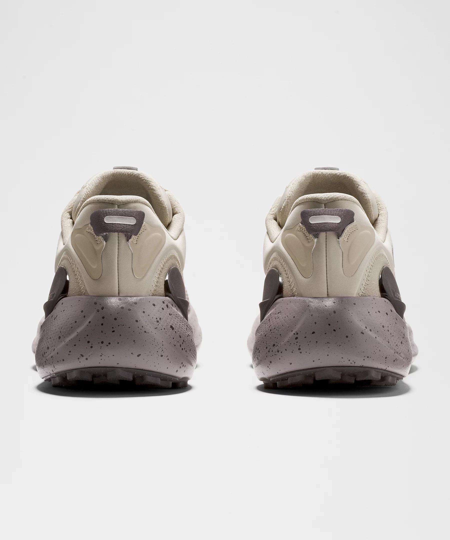 Men's Beyondfeel Trail Running Shoe Product Image