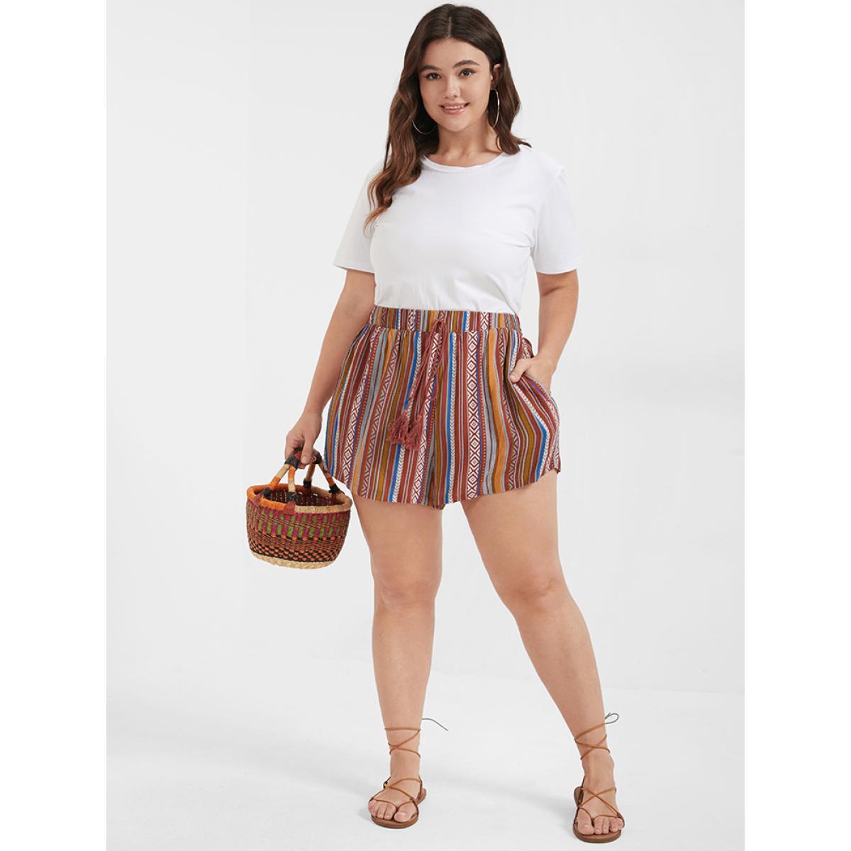 Plus Size Bandana Printed Pocket Knot Waist Shorts Women Multicolor Casual Pocket Dailywear Shorts BloomChic 30/6X Product Image