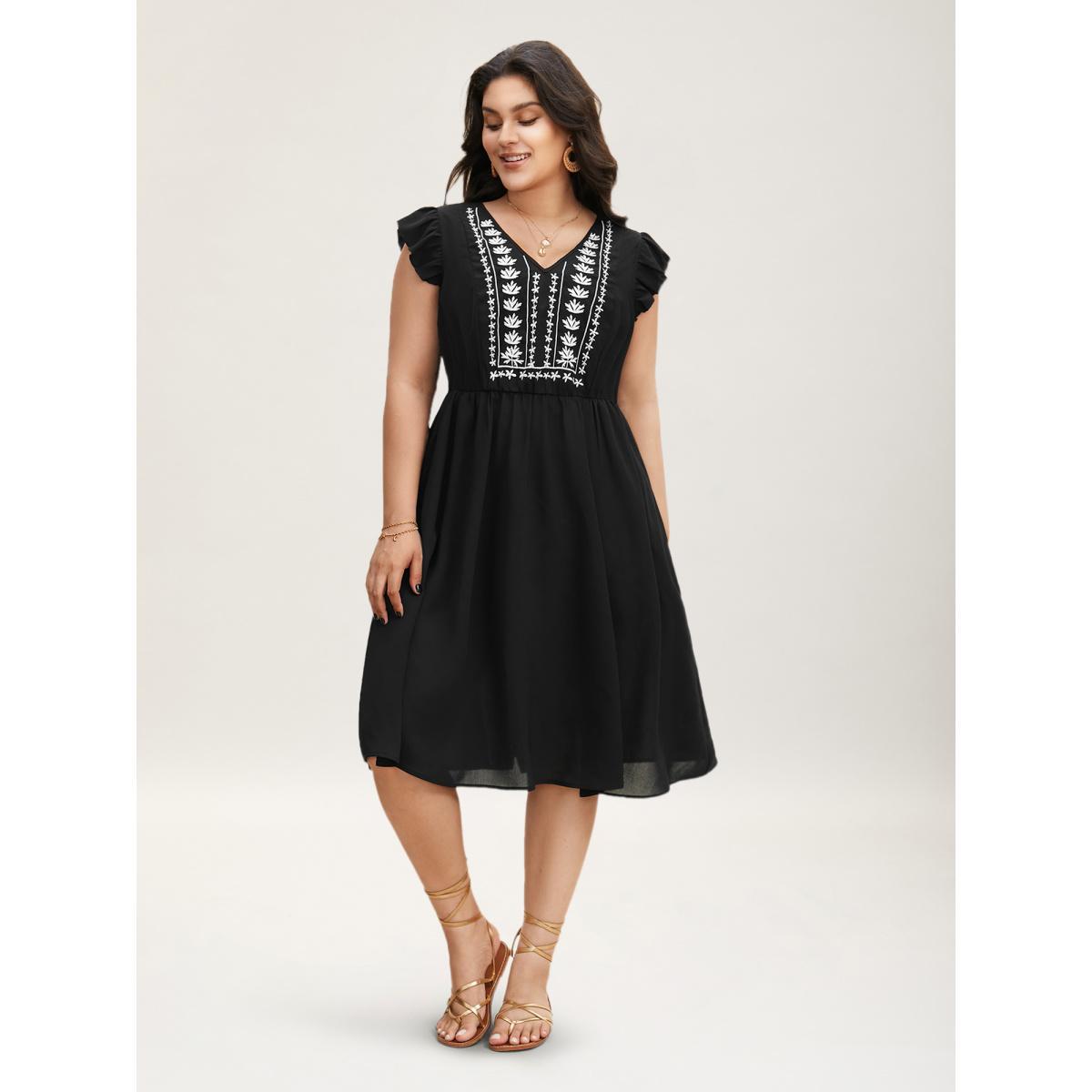Plus Size Floral Embroidered V Neck Ruffle Cap Sleeve Dress Black Women Resort Embroidered V-neck Cap Sleeve Curvy BloomChic 28/5X Product Image