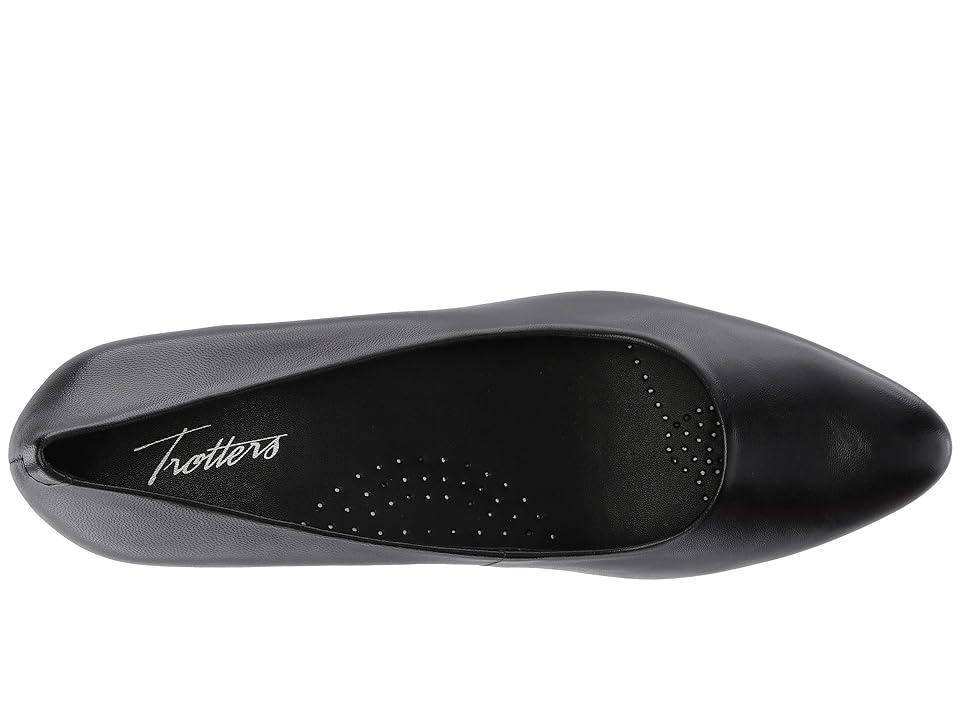 Trotters Kiera Leather Pumps Product Image