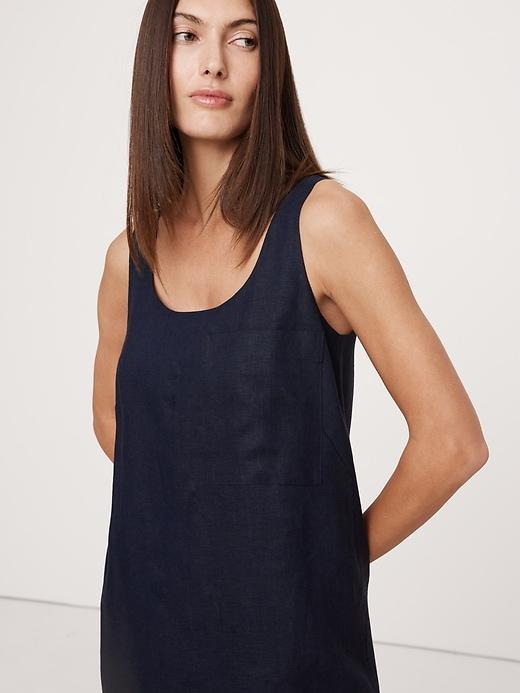 Linen Scoop-Neck Shift Dress Product Image
