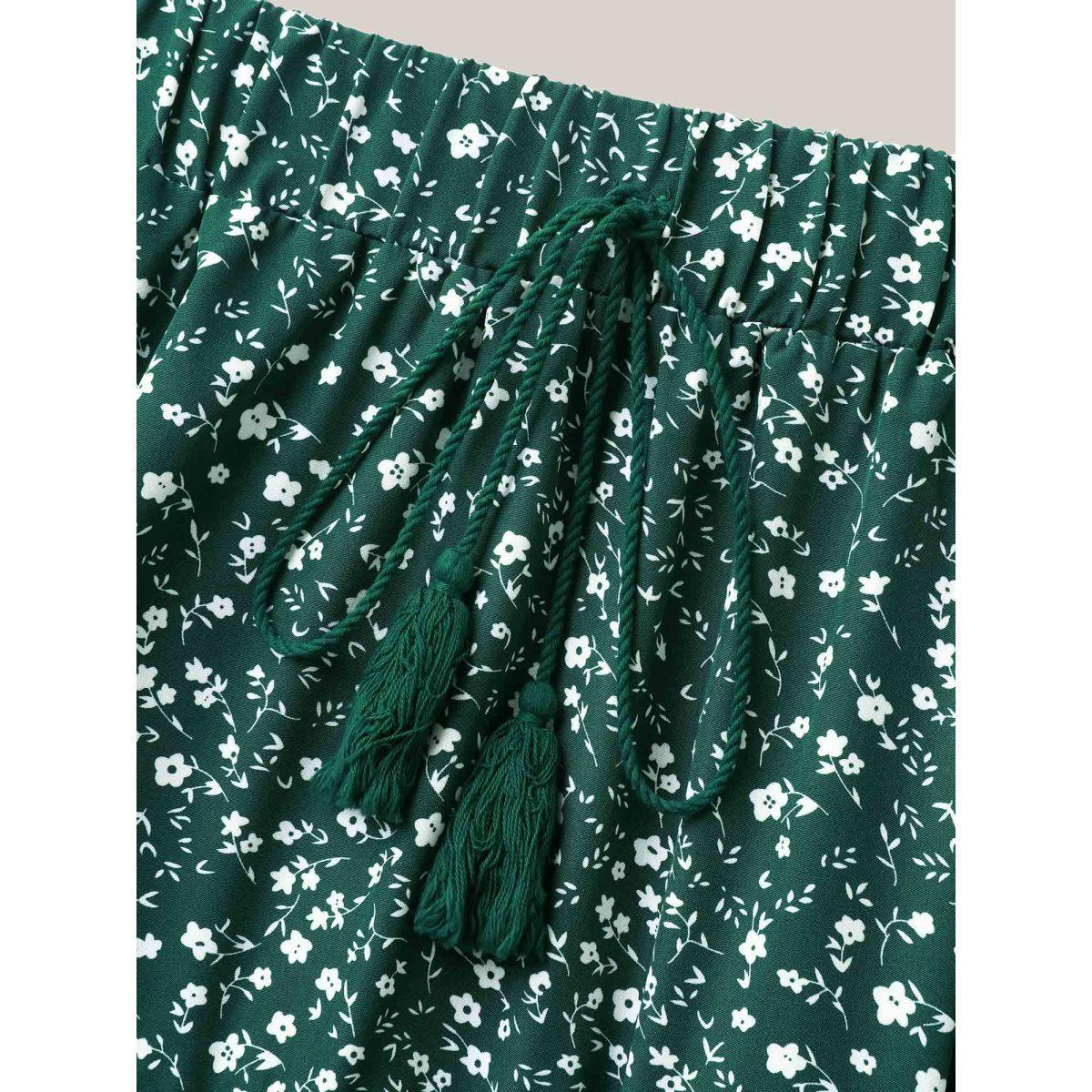 Plus Size Ditsy Floral Print Tiered Tied Maxi Skirt Women Emerald Loose No stretch Side seam pocket Vacation Skirts BloomChic 28/5X Product Image