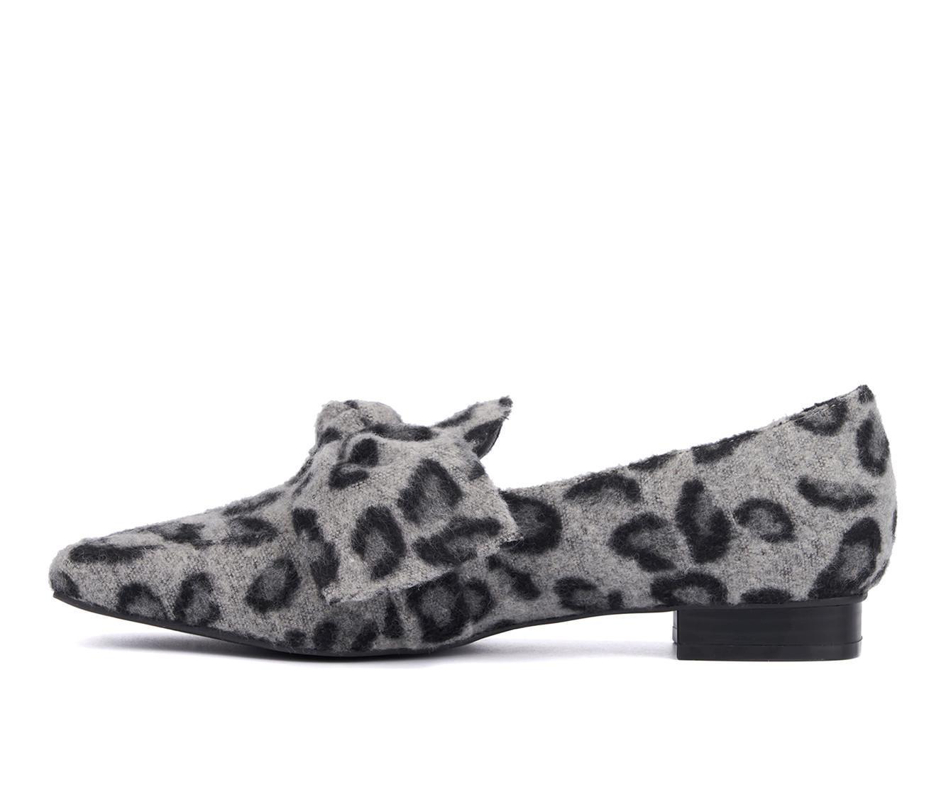 Women's New York and Company Domenica Loafers Product Image