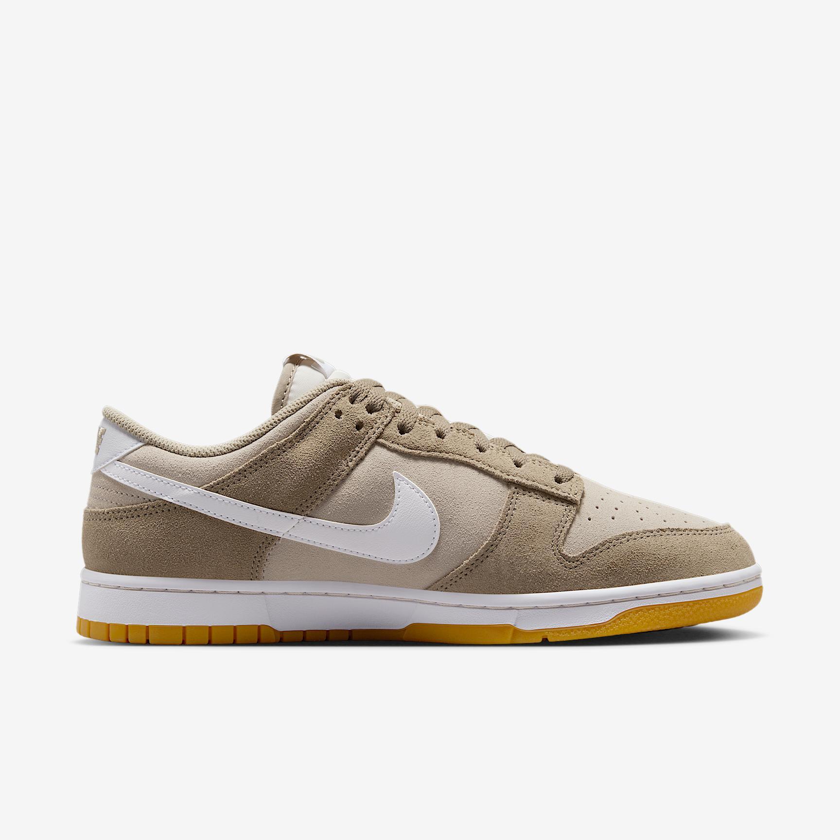 Nike Mens Dunk Low Retro SE Casual Shoes in Pale Ivory/White/Light Orewood Brown Product Image