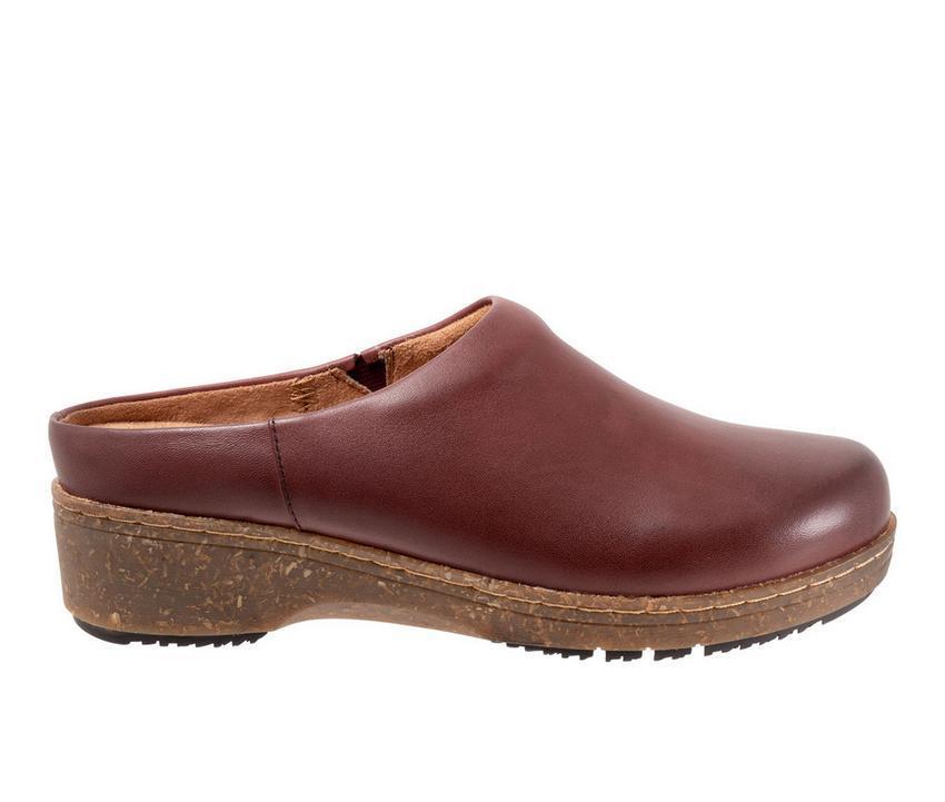 Women's Softwalk Arvada Clogs Product Image