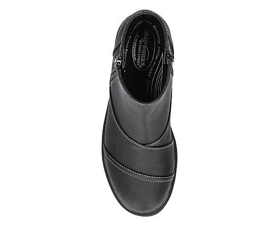 Aliah Easy Works by Easy Street Women's Slip Resistant Ankle Boots, Size: 8.5 Wide, Black Product Image