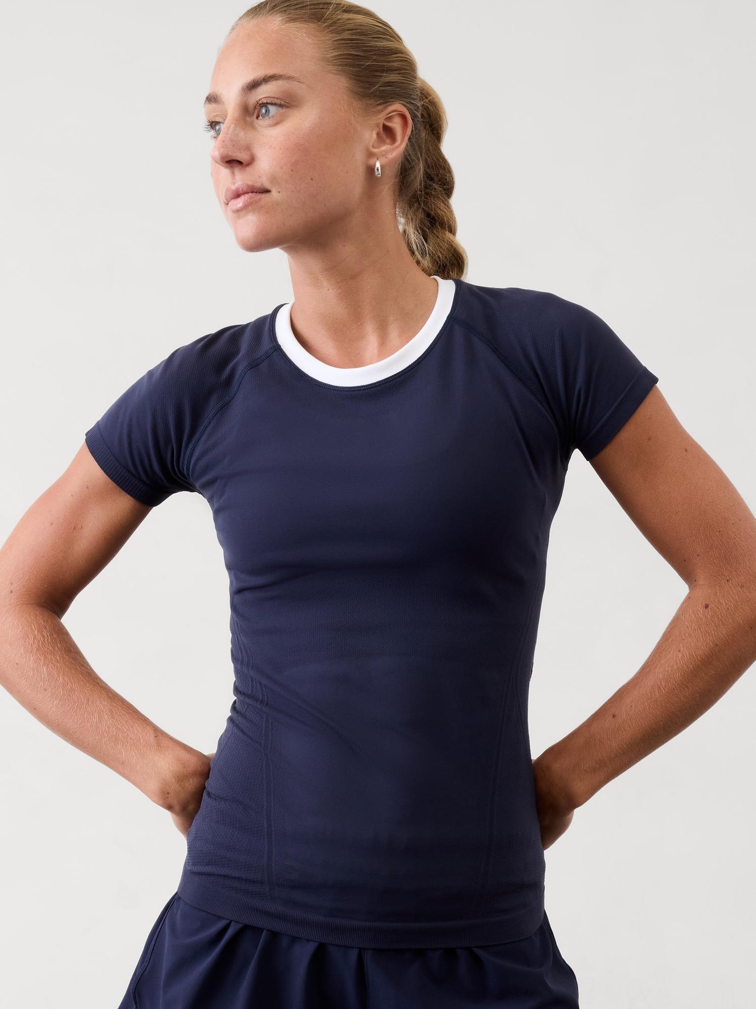 Momentum Seamless Tee Product Image