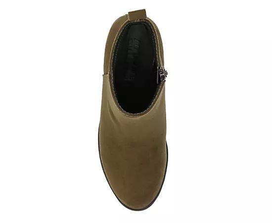 Journee Collection Womens Cassidy Bootie Product Image