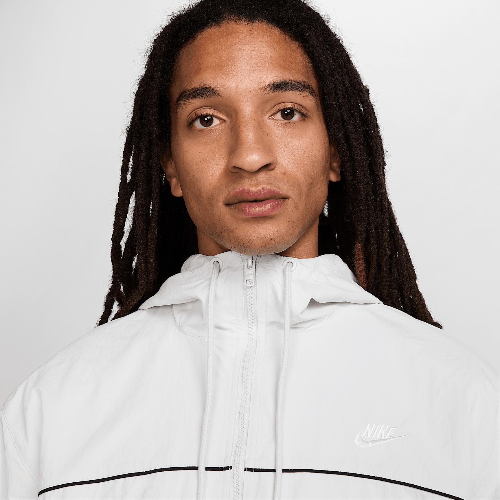 Nike Club Men's Hooded Jacket Product Image
