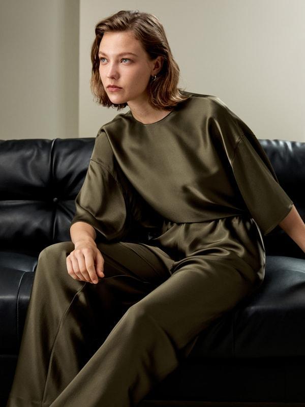 Full bias cut silk pants Product Image