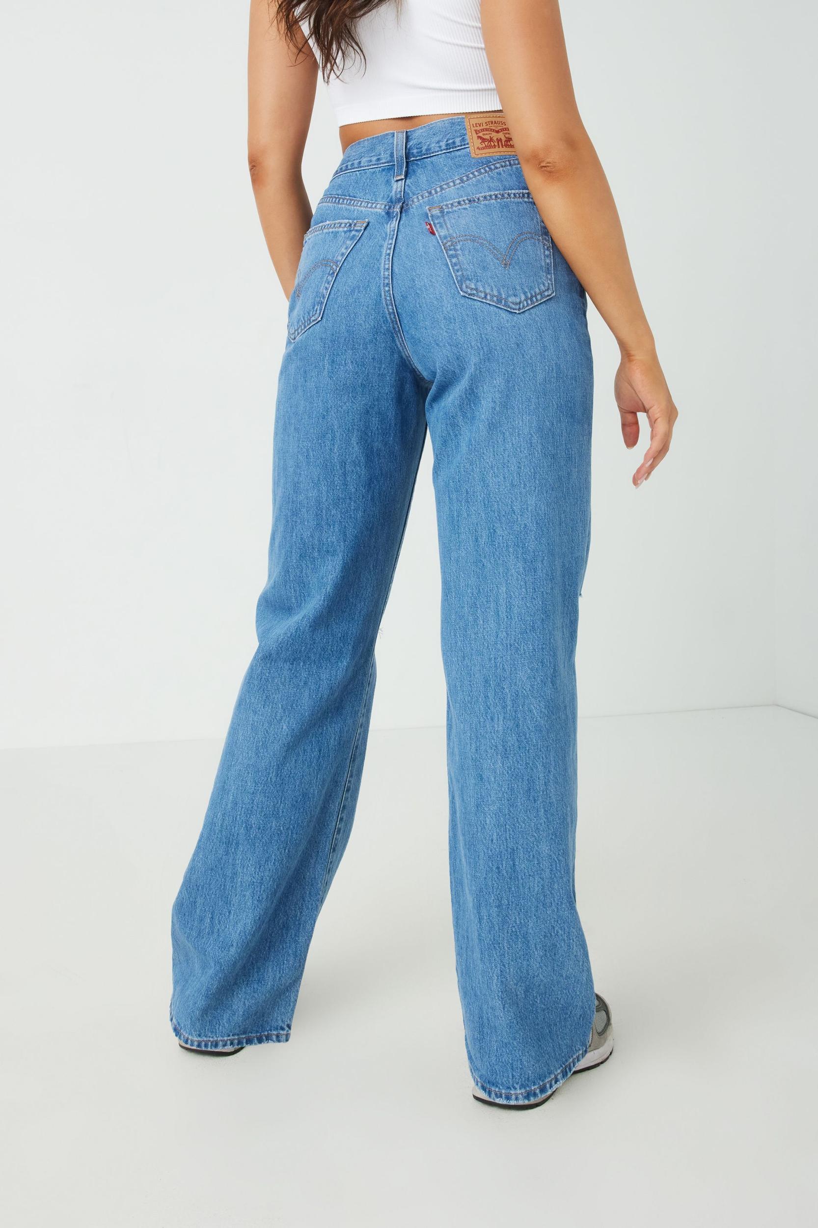 LEVI'S High Waisted Straight Ripped Jean Product Image