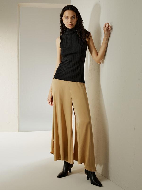 Silk-Cashmere Blend Knit Top Product Image