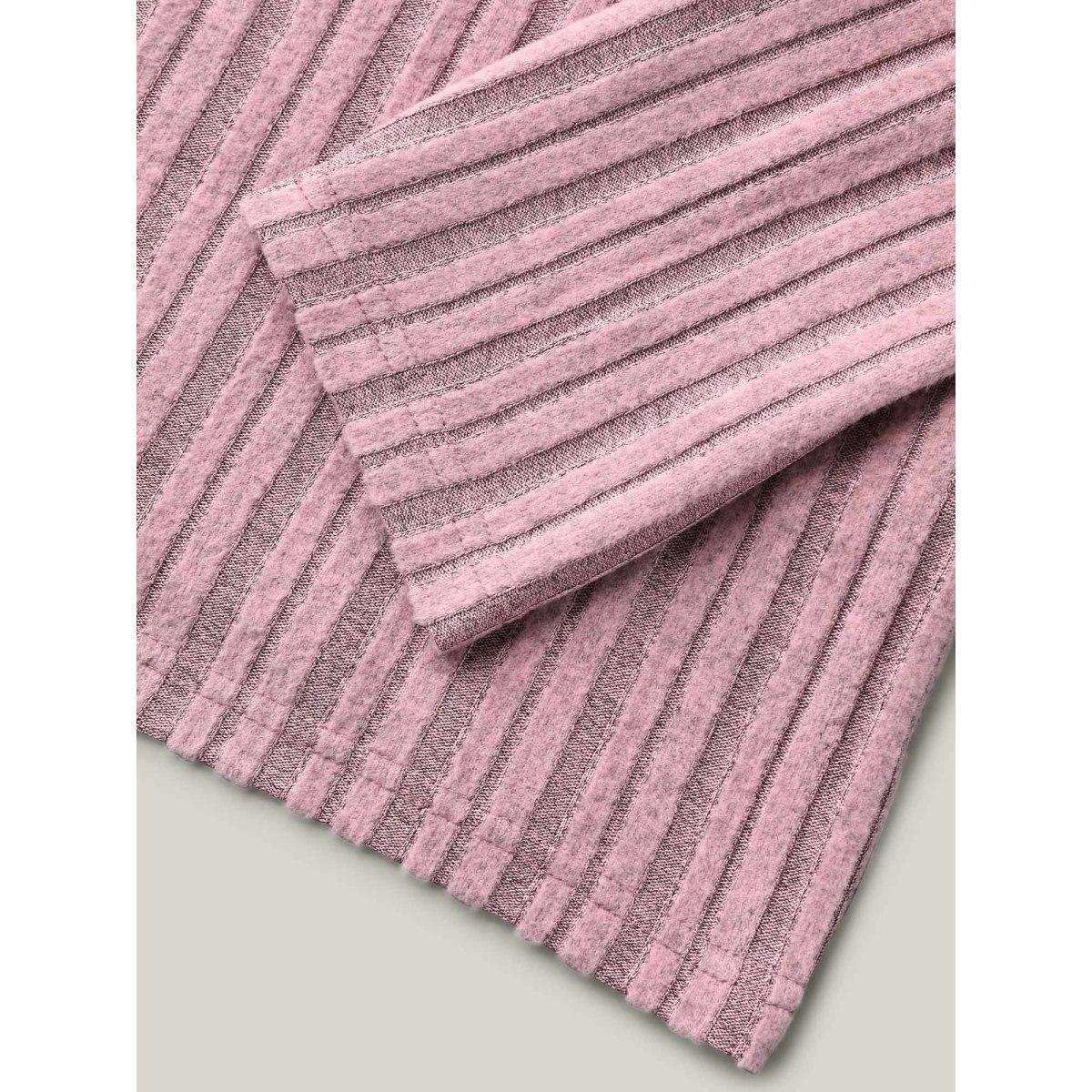 Plus Size V-Neck Textured Pit Strip Fitted T-Shirt Dirtypink Women Casual Texture V-neck Bodycon Everyday T-shirts BloomChic 28/5X Product Image
