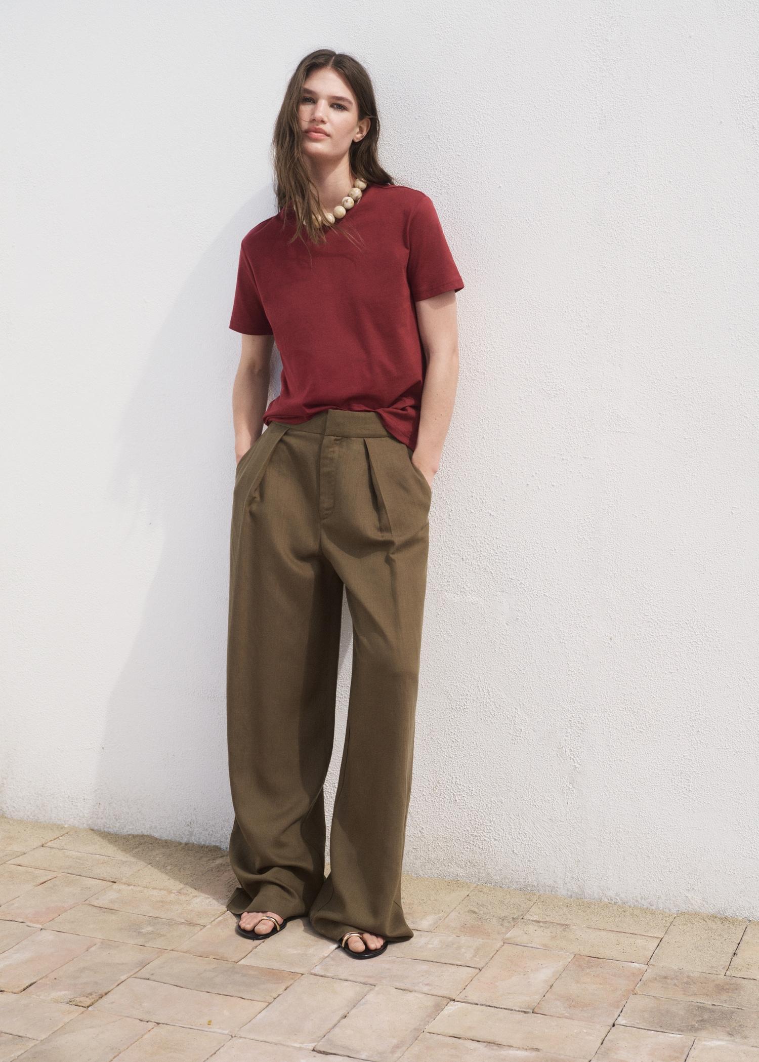 Cotton short-sleeved t-shirt - Women | MANGO USA Product Image