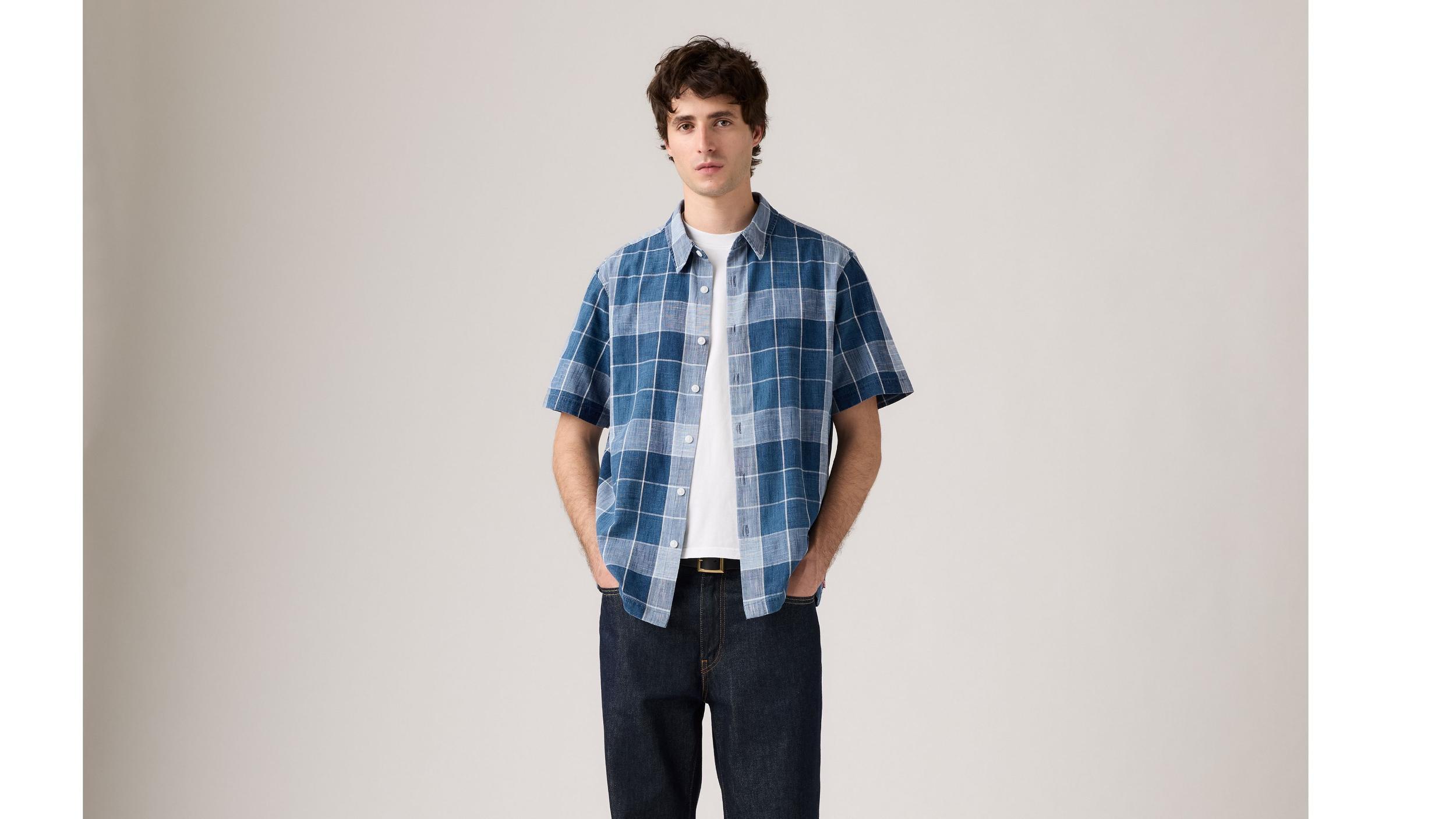Luru Boxy Cropped Short Sleeve Shirt Product Image