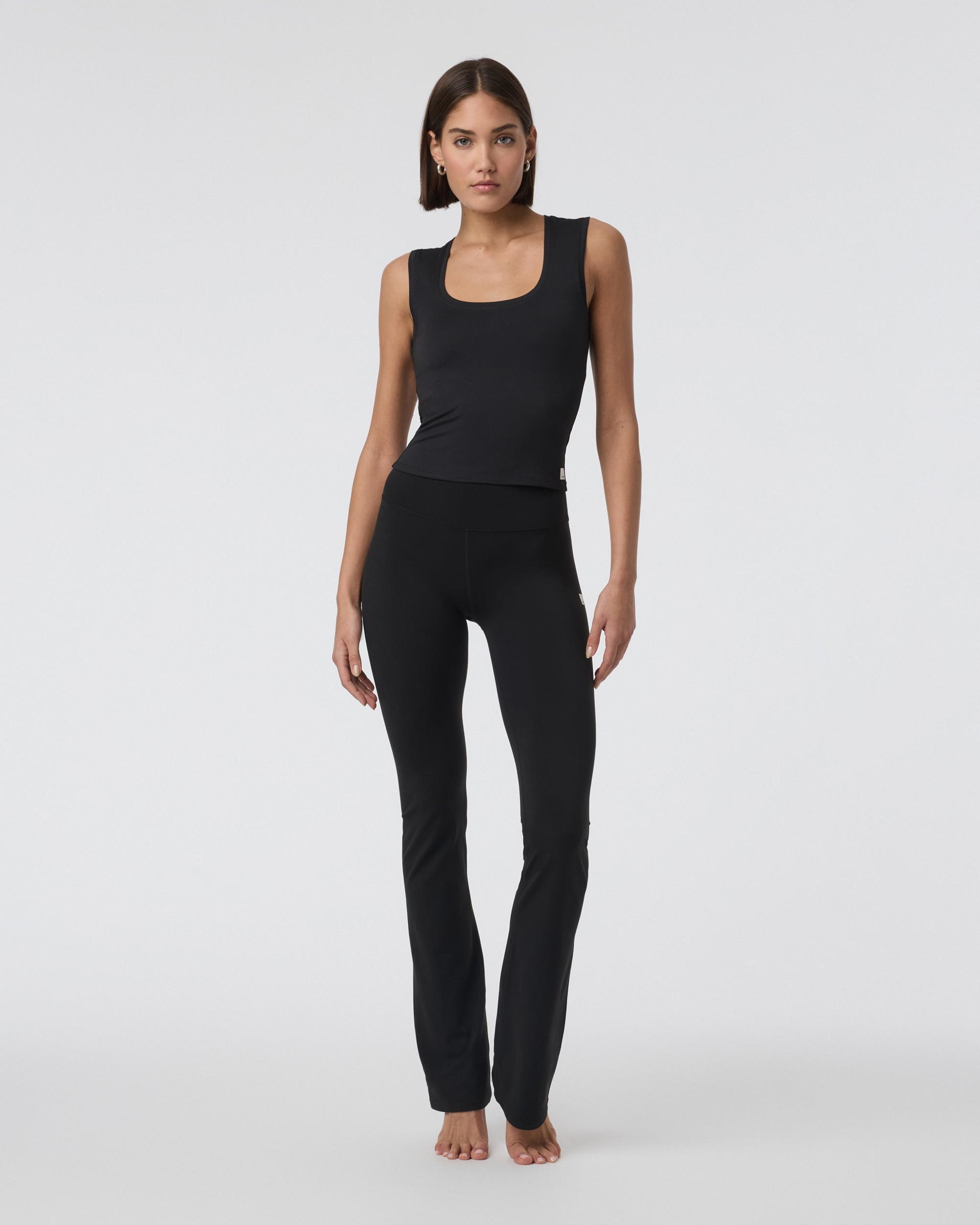 Vuori AllTheFeels™ Slim Flare - Short Product Image