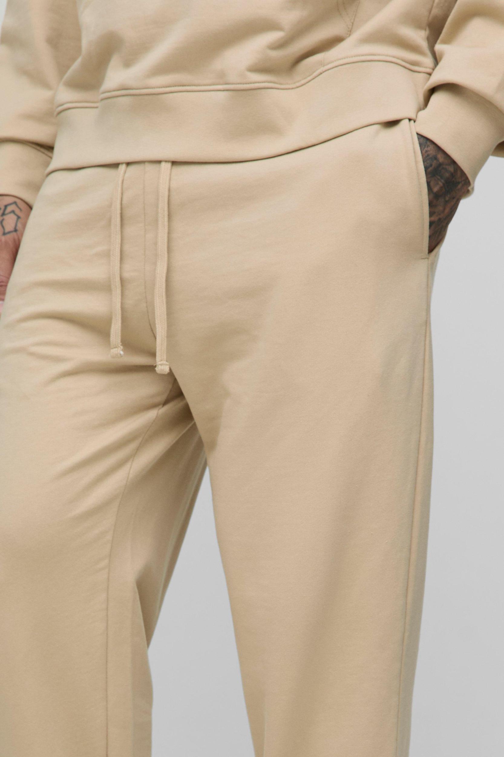 Tall 260GSM Loopback Regular Fit Basic Joggers | boohooMAN USA Product Image