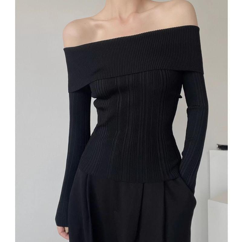 Off-Shoulder Long-Sleeve Plain Ribbed Knit Top Product Image